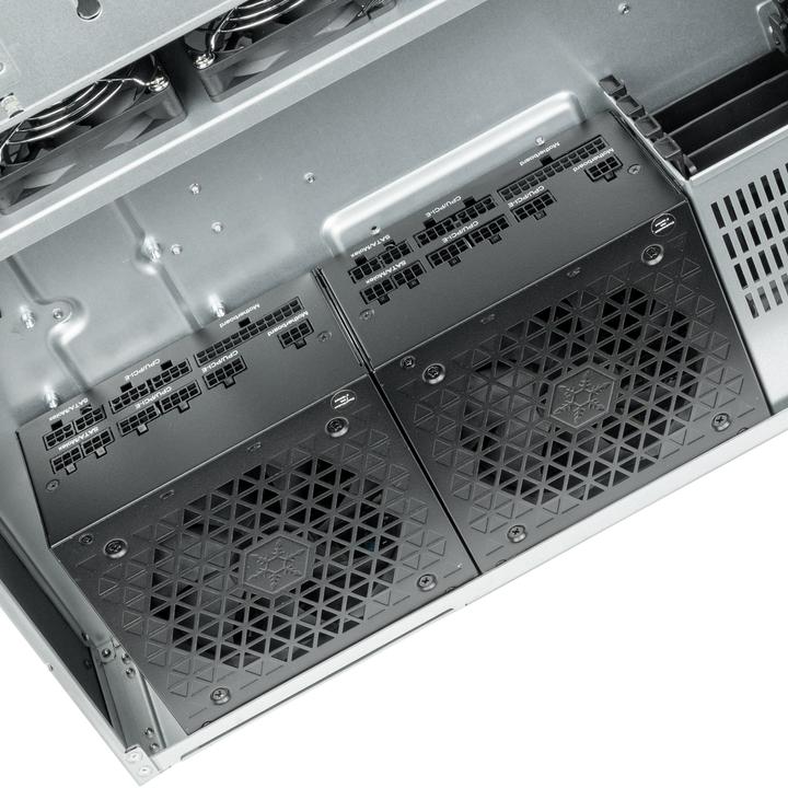 Actual product image Silverstone RM61-312 (E-ATX, SSI EEB)