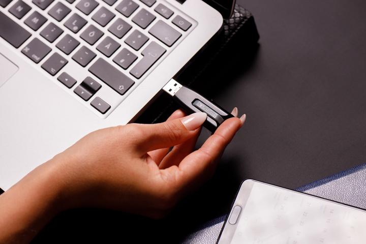 Image du produit Verbatim V3 (32 Go, USB 3.0, USB-A)