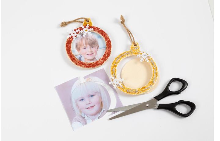 Produktbild Creativ Company Bastelset Weihnachtskugeln Bilderrahmen Foto