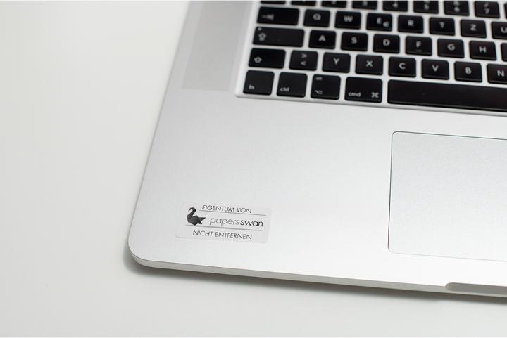 Actual product image HERMA Nameplate labels A4