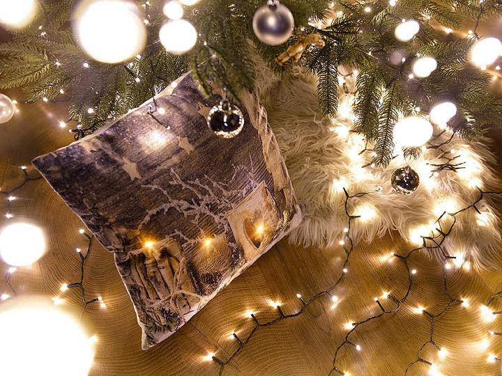 Image du produit Infactory Coussin décoratif avec motif hivernal (45 x 45 x 15 cm)