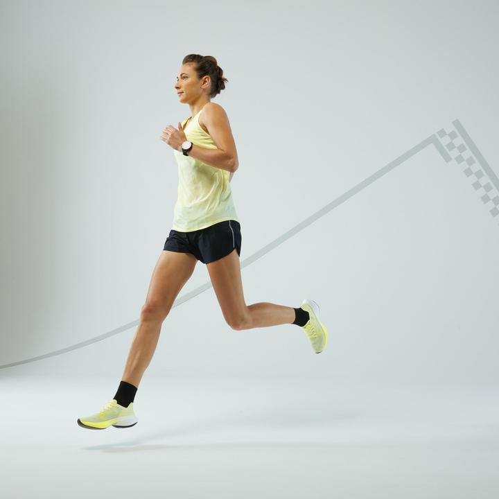 Produktbild Kiprun Lauf-Tanktop Damen nahtlos - Run 500 Comfort gelb (S)