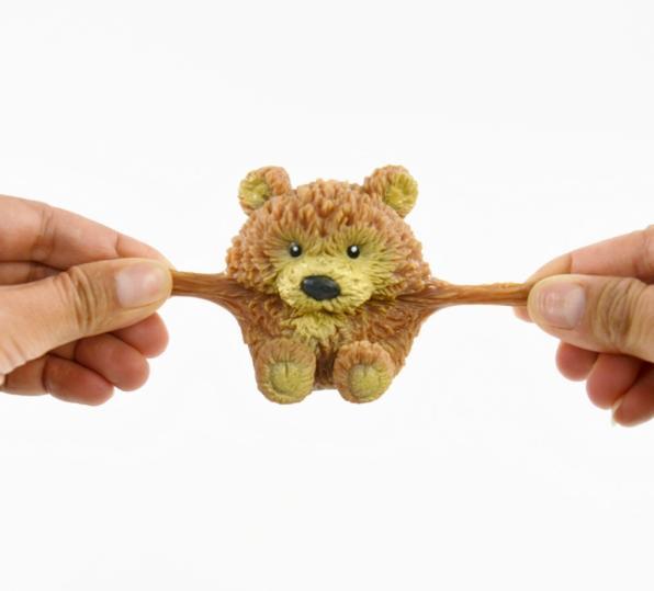 Produktbild Kögler Stretch-Bär, braun, mit Mikroperlen, 7,5x7,5x4,5cm