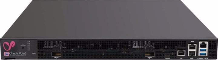 Check Point Maestro with three 16600 HyperScale Security Gateway and SandBlast subscription package (Network Accessories)