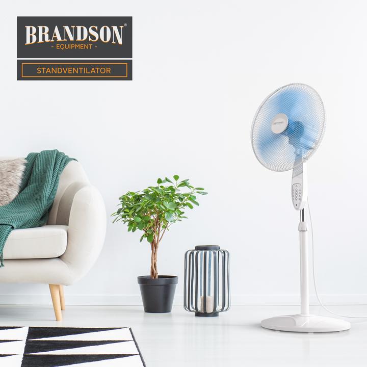 Produktbild Brandson Standventilator, 42 cm Ø, Standlüfter, Fernbedienung, Neigbar 30°, 50W, Oszillation 80°, weiss/blau (45.60 dB)