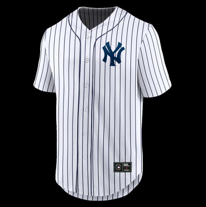 Actual product image Fanatics New York Yankees Core Foundation Jersey S (S)