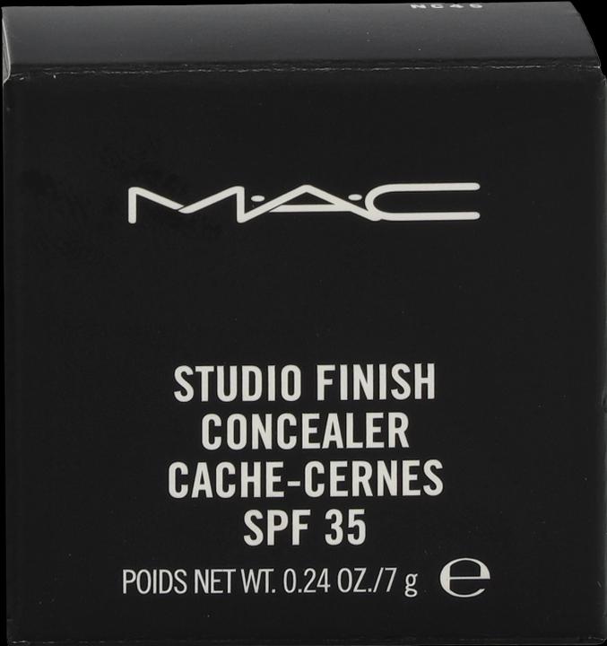Actual product image MAC Cosmetics Studio Finish SPF 35 Concealer (No. NC45)