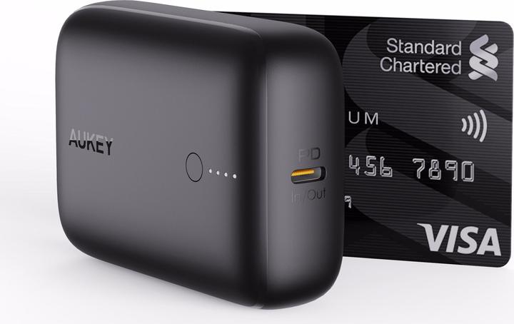 Aukey PB-N83 Basix Mini (10000 mAh, 18 W)