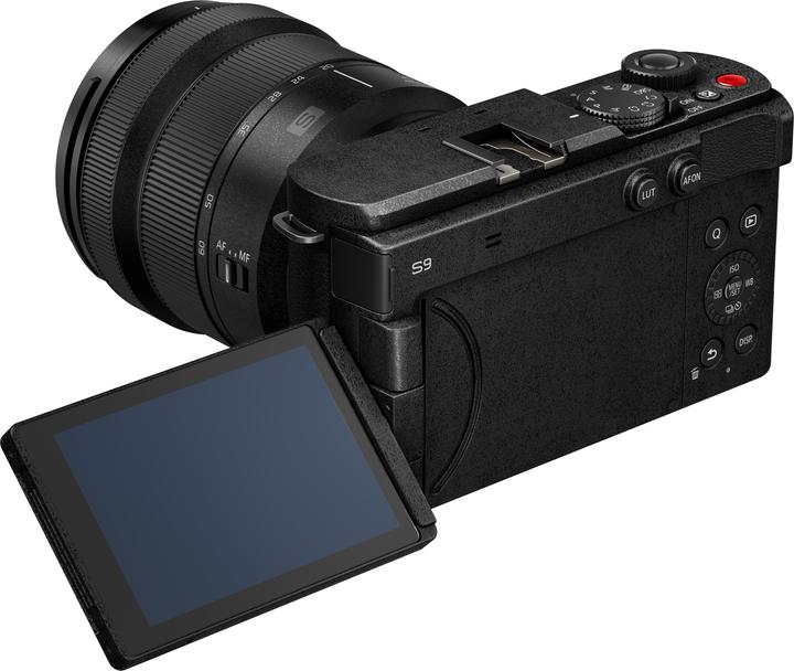 Actual product image Panasonic Lumix S9 Kit (20 - 60 mm, 24.20 Mpx, Full frame)