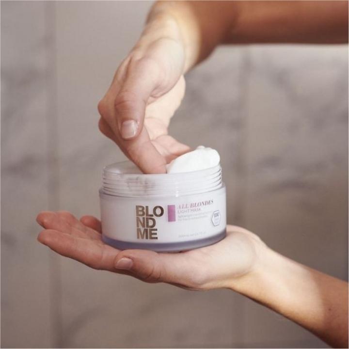 Produktbild Schwarzkopf Professional Blondme - All Blondes Light Mask (200 ml)