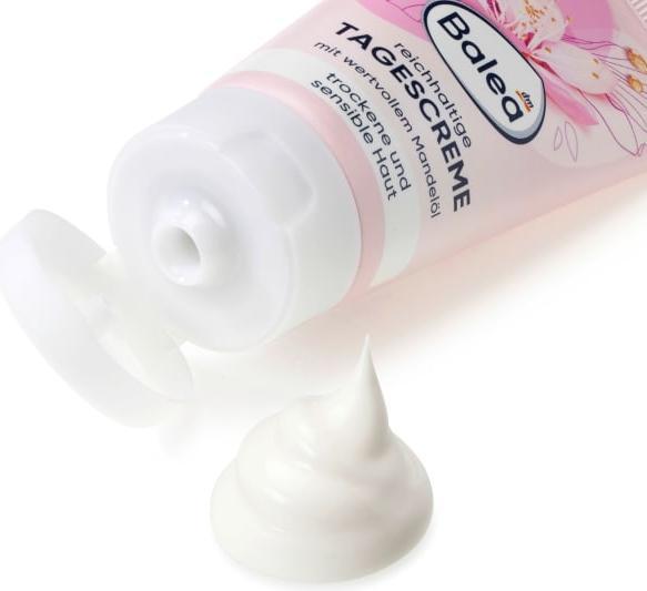 Image du produit dm Balea Crème de Jour Riche SPF15 (50 ml, Crème de jour, SPF 15)