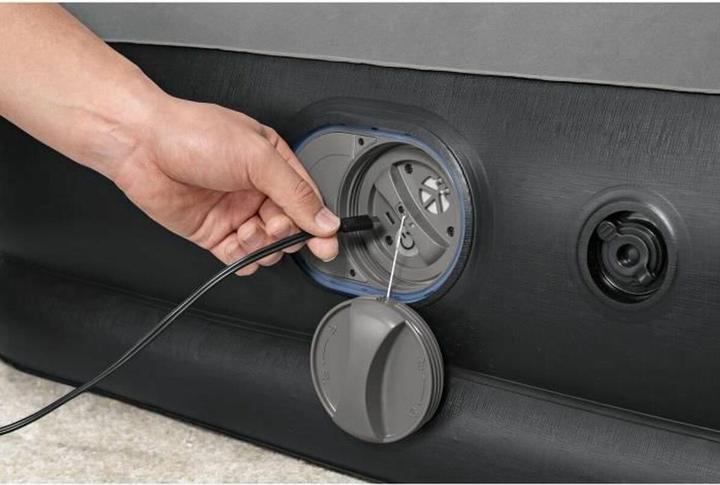Actual product image Bestway Tritech Queen Air Mattress with Built-in USB Pump 2.03 m x 1.52 m x 36 cm (152 x 203 cm)