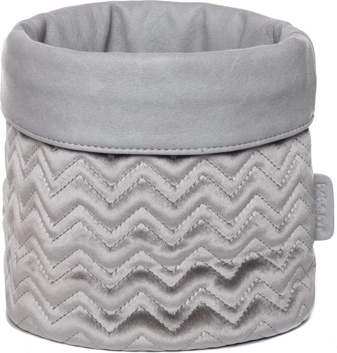 Griffin Grey