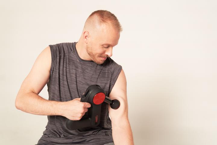 Produktbild Therabody Theragun Pro (PROJECT) RED