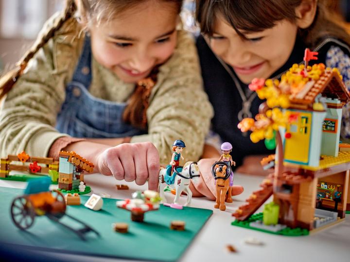 Actual product image LEGO 41745 Autumns Riding Stable (41745, LEGO Friends)