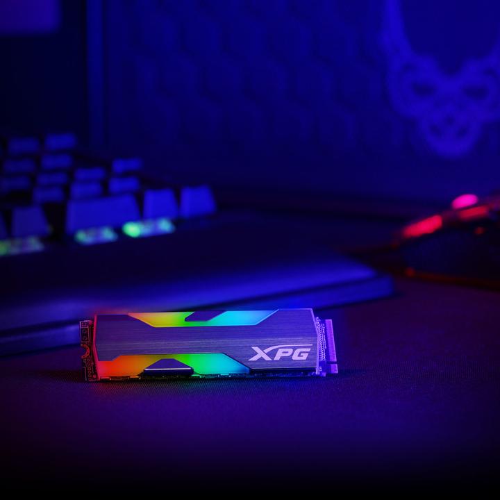 Produktbild Adata XPG Spectrix S20G RGB (1000 GB, M.2 2280)
