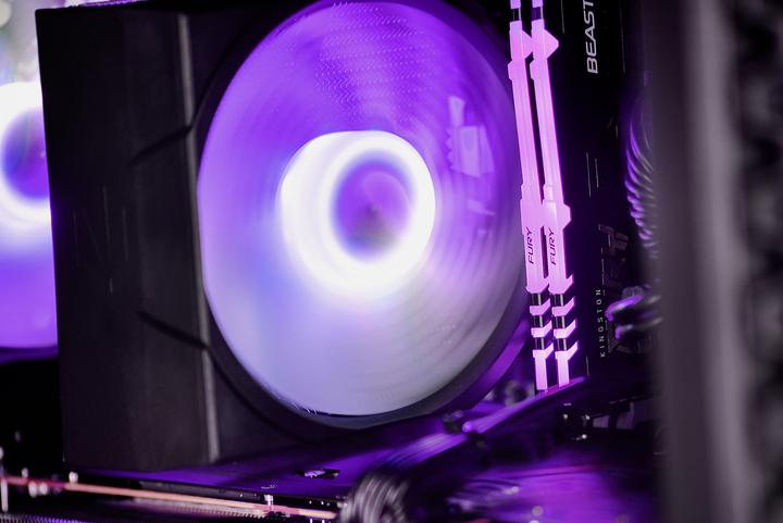 Immagine prodotto Action Actina 5500 (AMD Ryzen 5 5500U, 16 GB, 1000 GB, GeForce RTX 3060)