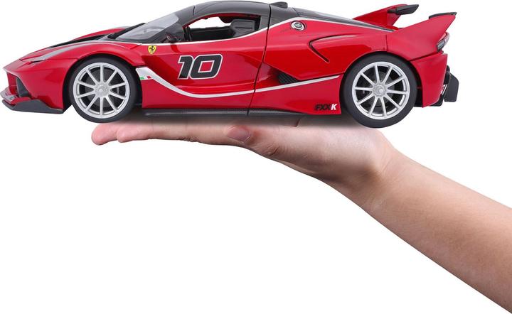 Produktbild Bburago 1:18 Modellauto Ferrari FXX-K