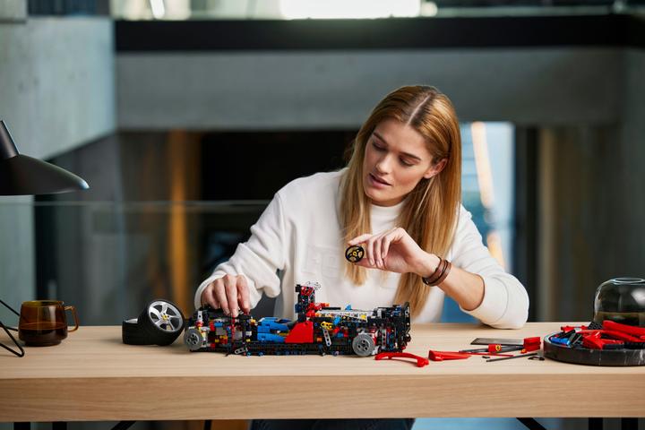 Produktbild LEGO Ferrari Daytona (42143, LEGO Technic)