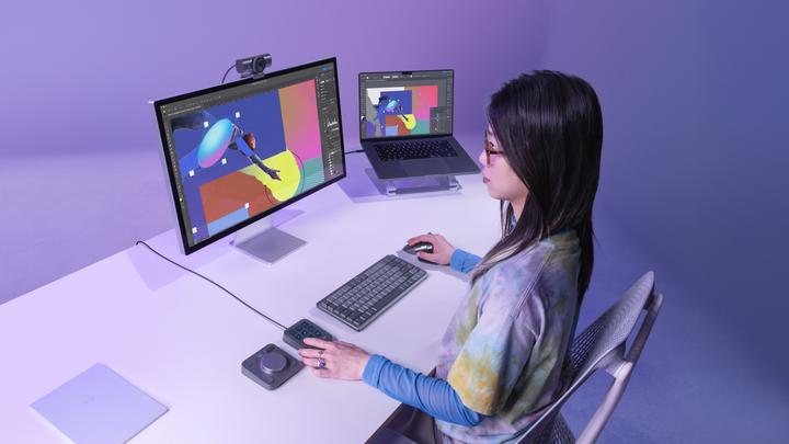 Produktbild Logitech Mx Creative Console (Ohne Tastaturlayout, Kabelgebunden)