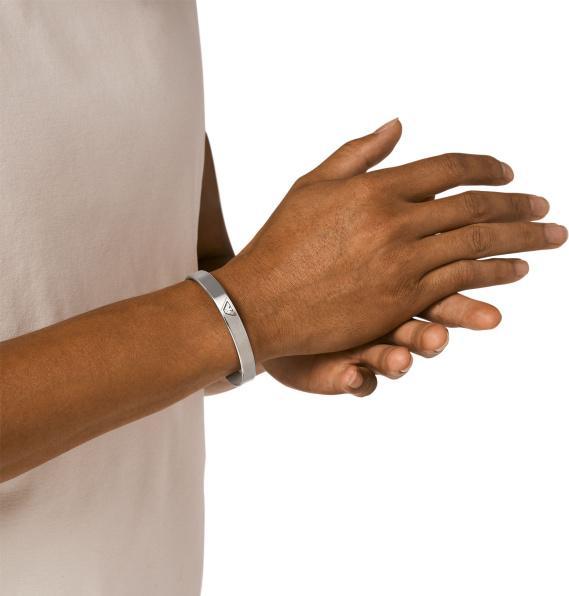 Immagine prodotto Emporio Armani Bracciale con logo dell'aquila (18.50 cm, Acciaio inossidabile)
