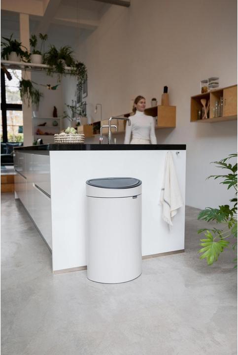 Actual product image Brabantia Waste bin Touch (40 l)