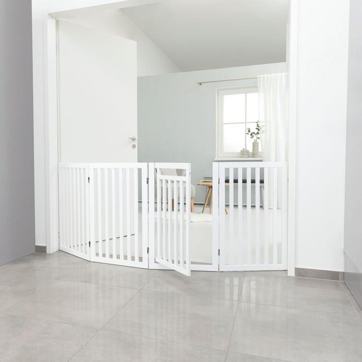 Actual product image Trixie Barrier fence with door