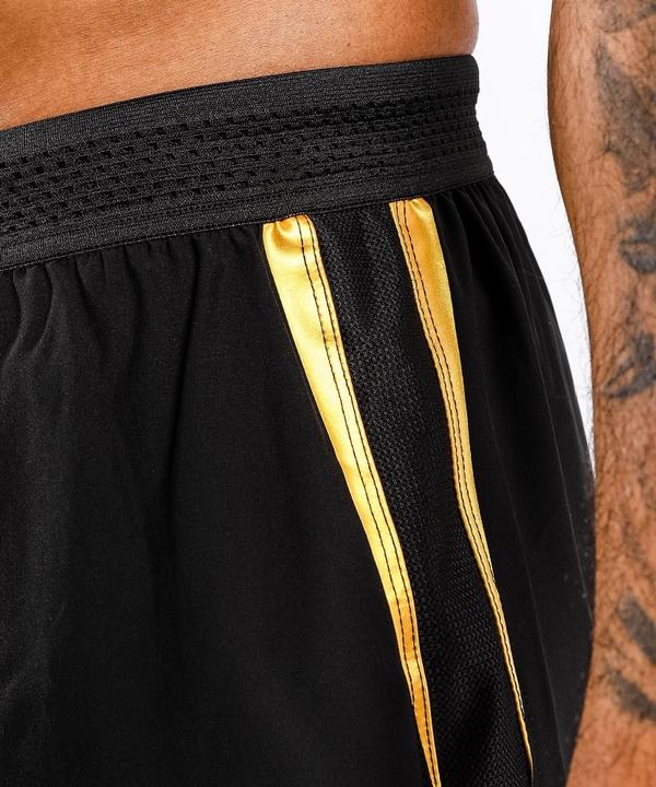 Produktbild Venum Tempest 2.0 Training Shorts â€“ Black/Gold - S (S)