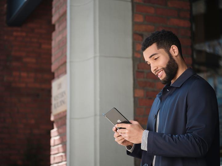 Produktbild Microsoft Surface Duo 2 B2B (256 GB, Obsidian, 8.30", SIM + eSIM, 12 Mpx, 5G)