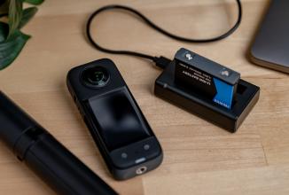 Image du produit Newell SDC-USB Zweikanal-Ladegerät für One X3-Akkus für Insta360 (Chargeur de batterie d'appareil photo)