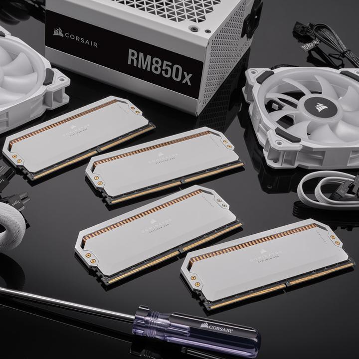 Actual product image Corsair Dominator Platinum RGB (2 x 32GB, 5600 MHz, DDR5 RAM, DIMM)