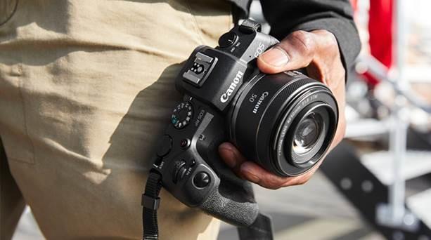 Actual product image Canon RF 50mm f/1.8 STM (Canon RF, full size)