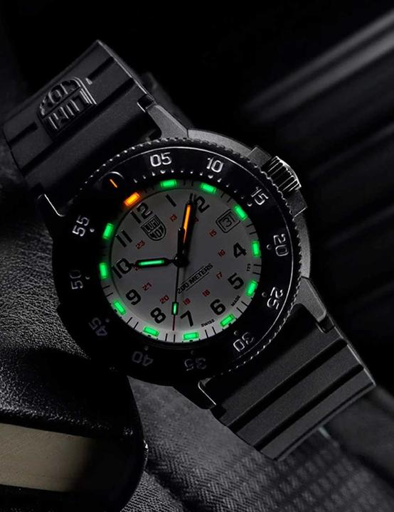 Image du produit Luminox Original Navy Seal 3000 Evo Series (Montre de plongée, 43 mm)