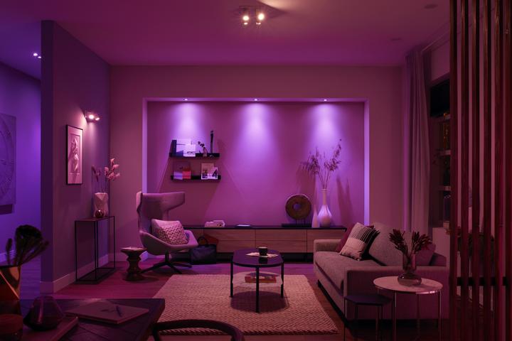 Actual product image Philips Hue White & Color Ambiance BT (GU10, 5.70 W, 350 lm, 2 x, G)