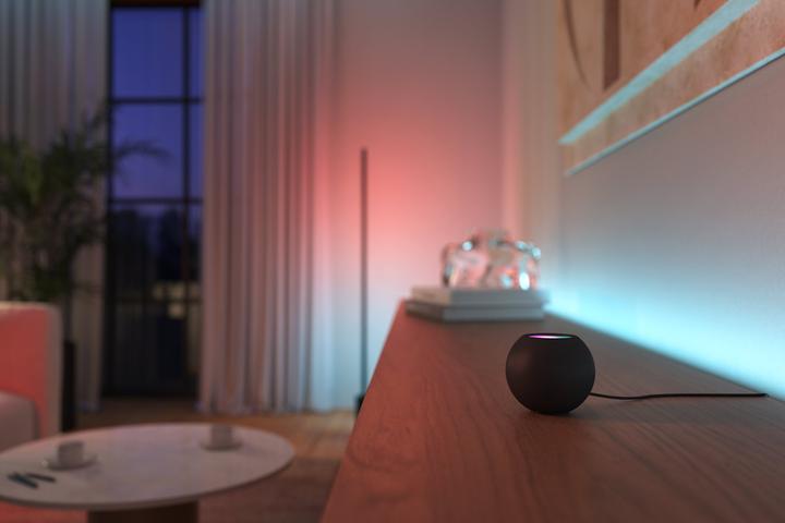 Productafbeelding Philips Hue Hue Gradient Ambiance Basis (RGB, 200 cm, Interieur)