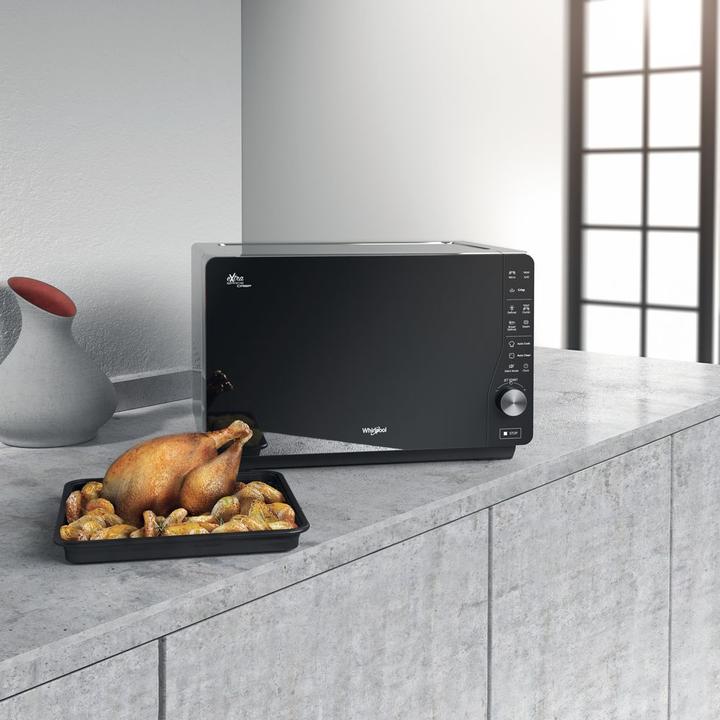 Actual product image Whirlpool MWF 427 SL Microwave Extra Space (EU plug, 25 l)