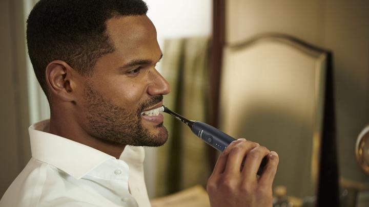 Produktbild Philips Sonicare DiamondClean 9900 Prestige (Schallzahnbürste)