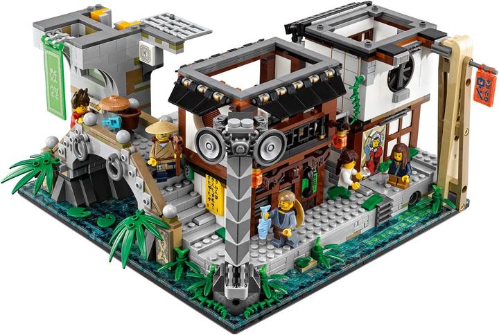 Actual product image LEGO Ninjago City (70620, LEGO Rare Sets)