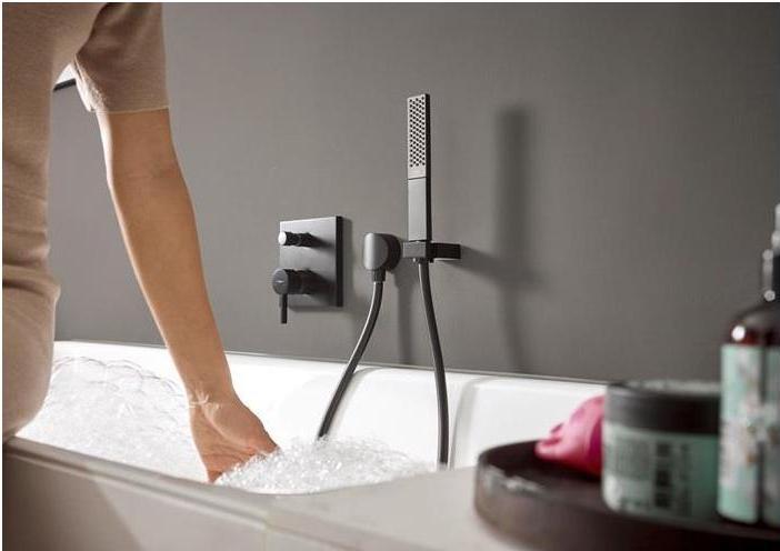 Actual product image hansgrohe Hand shower RAINFINITY 100 1jet (1 Beam types, 13.80 l/min)