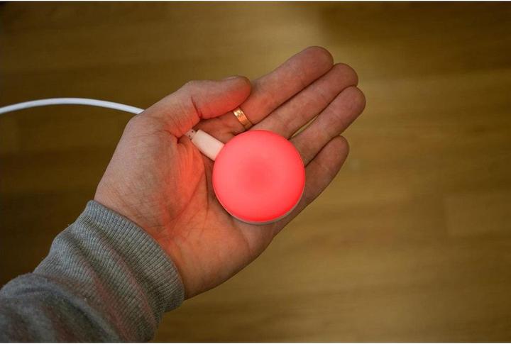 Actual product image Luxafor ORB with 1.5 m USB-A cable