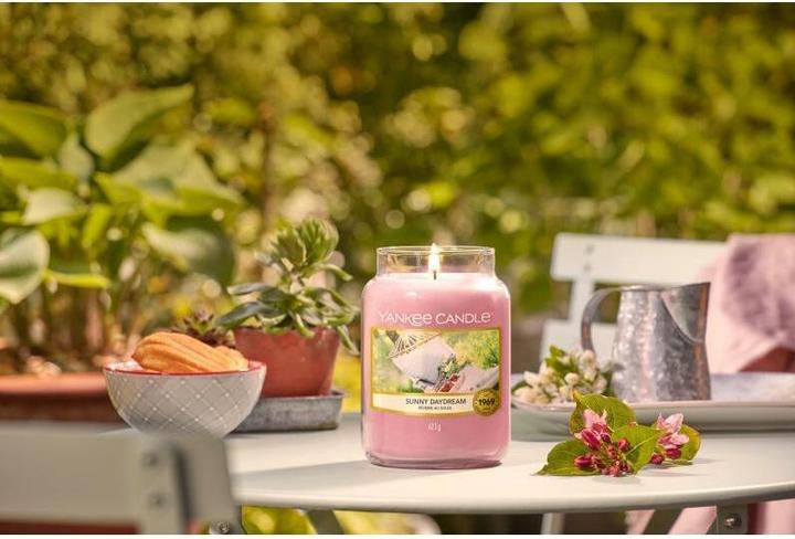 Actual product image Yankee Candle Sunny Daydream (104 g)