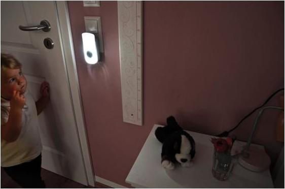 Produktbild Brennenstuhl LED-Orientierunglicht