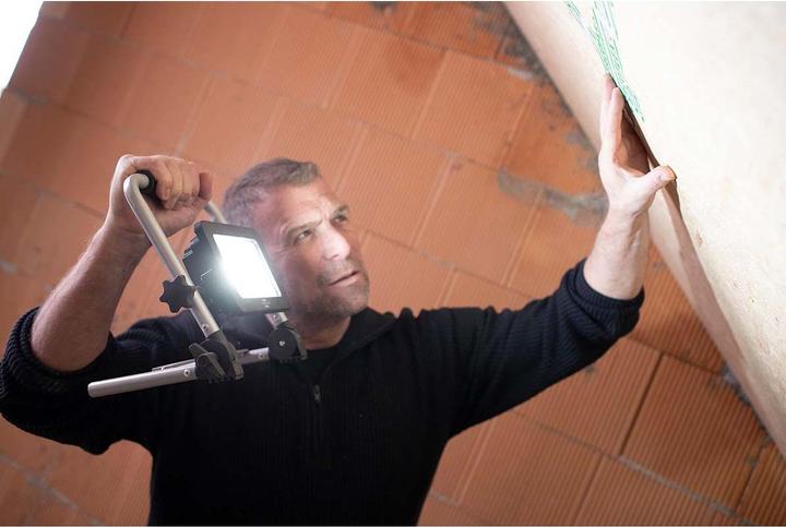 Immagine prodotto Brennenstuhl EL 2000 MA (2150 lm)