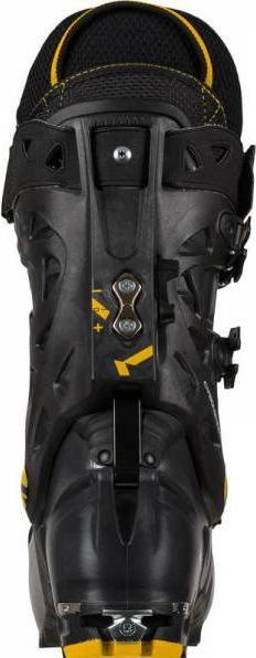 Actual product image La Sportiva Vega Man (29.5)