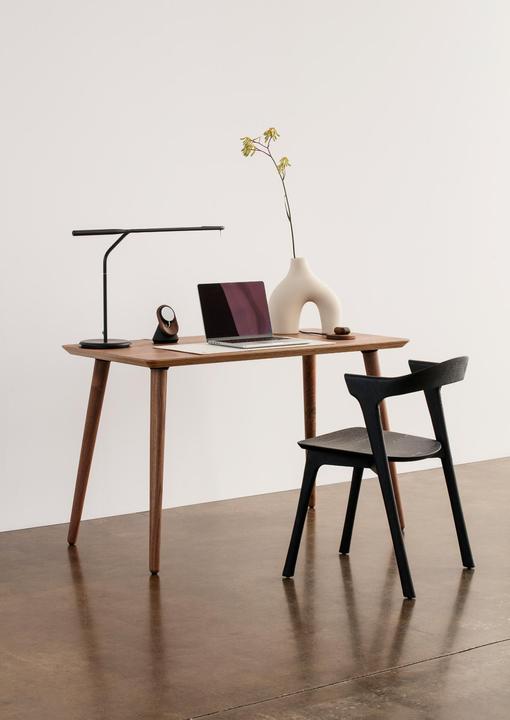 Actual product image Oakywood Classic Desk - Classic solid wood desk - Walnut veneer / 120x60 - (120 x 60 cm)