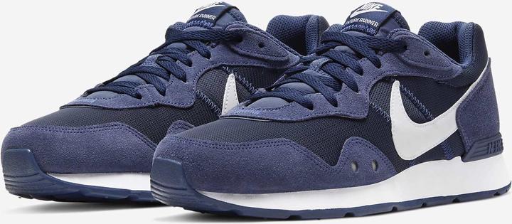 Produktbild Nike Venture Runner (43)