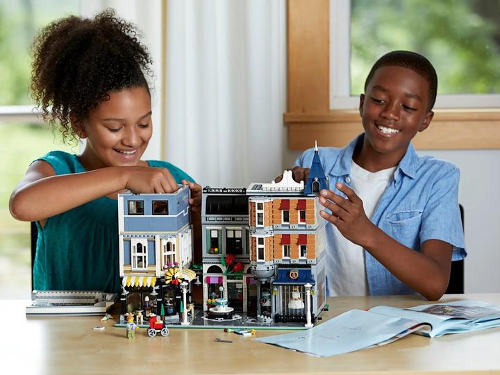 Produktbild LEGO Stadtleben (10255, LEGO Seltene Sets, LEGO Creator Expert)