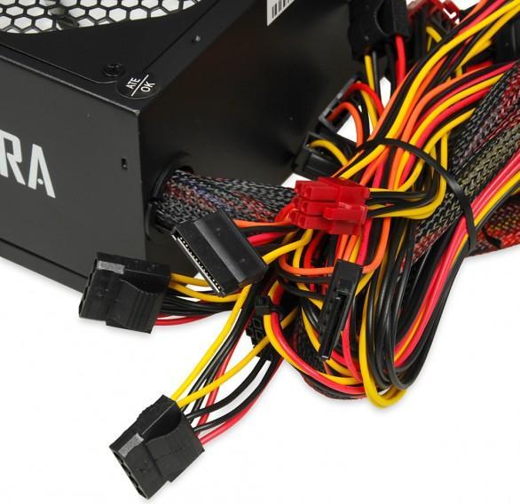 Immagine prodotto iBox AURORA 700W 14cm ventola PSU GAMING (700 W)