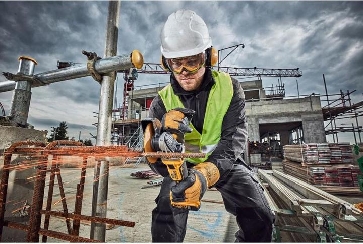 Actual product image DeWalt DCG405P2 (125 mm)