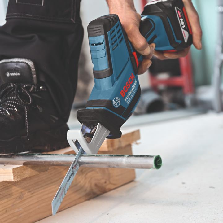Image du produit Bosch Professional GSA 18V-LI C